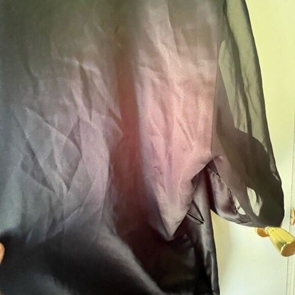 Vintage Gold Label Black Satin Robe One Size - Picture 4 of 6